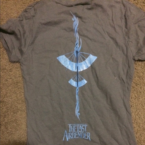 The Last Airbender tee shirt nwt size M - Picture 3 of 5